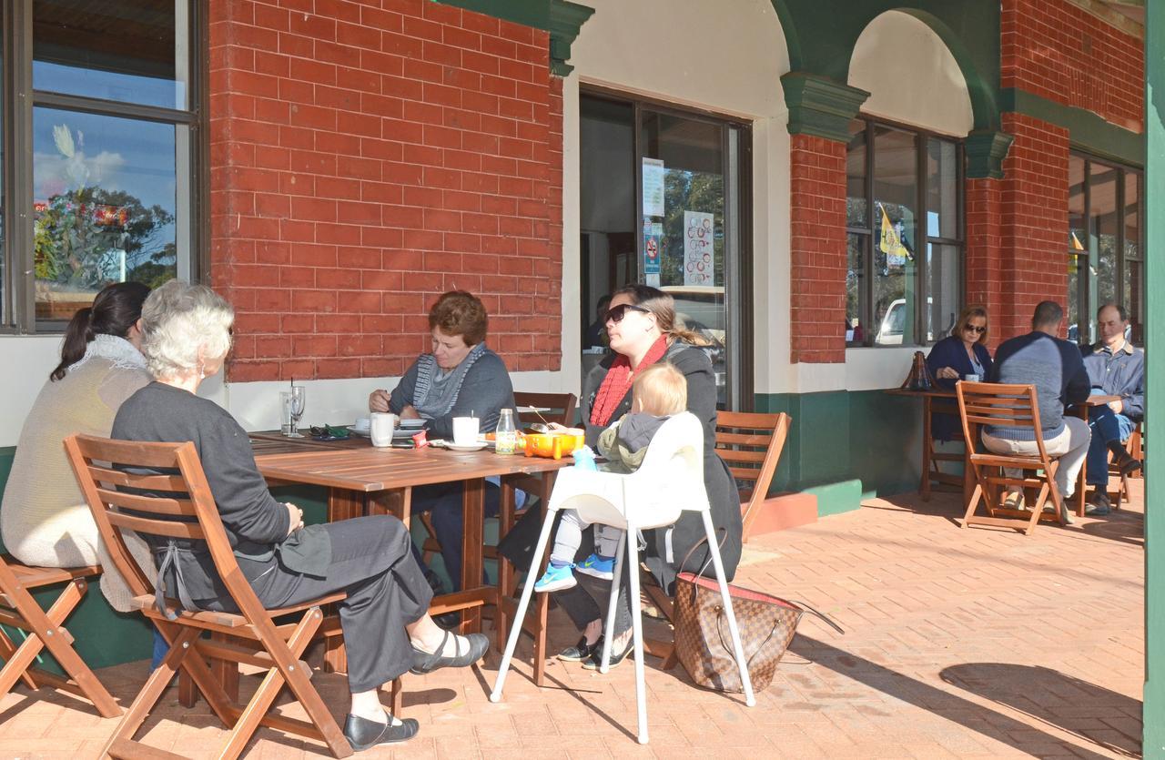 The Wickepin Hotel And Harvest Cafe York Esterno foto